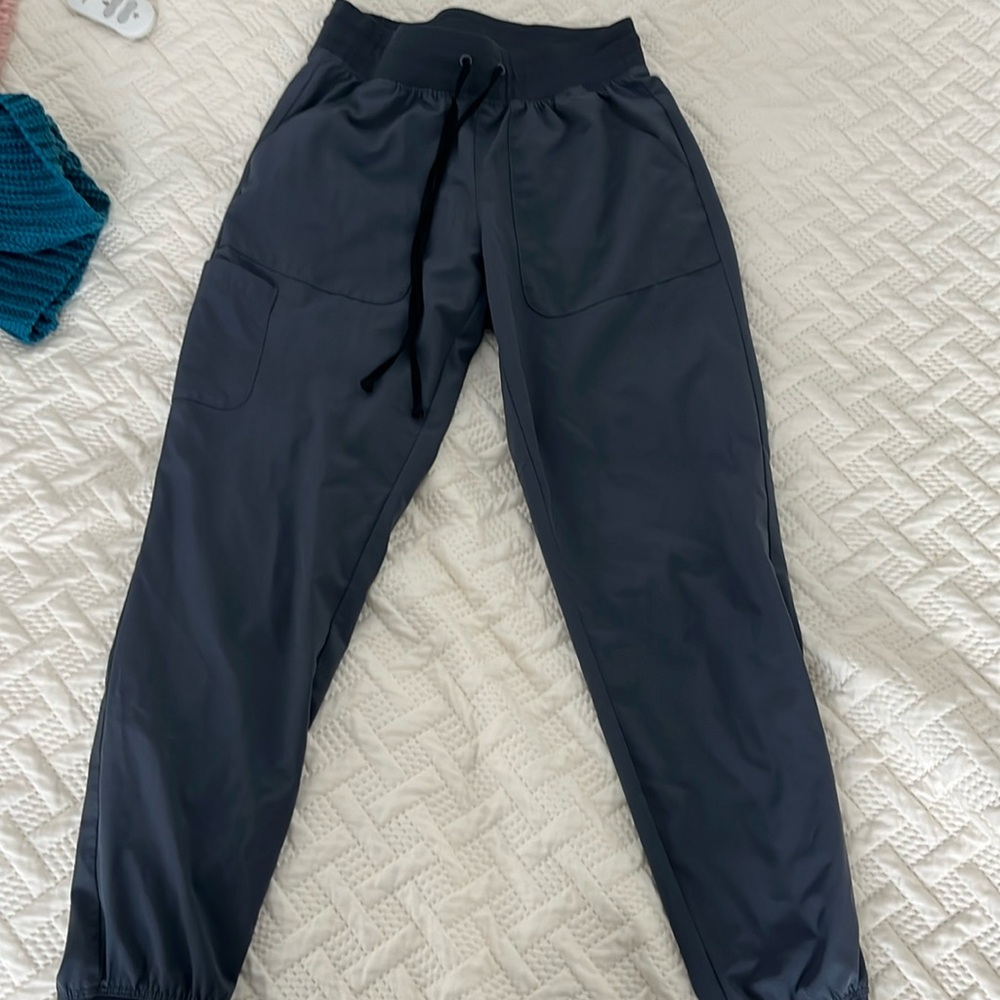 Women’s Scrubs Size XS